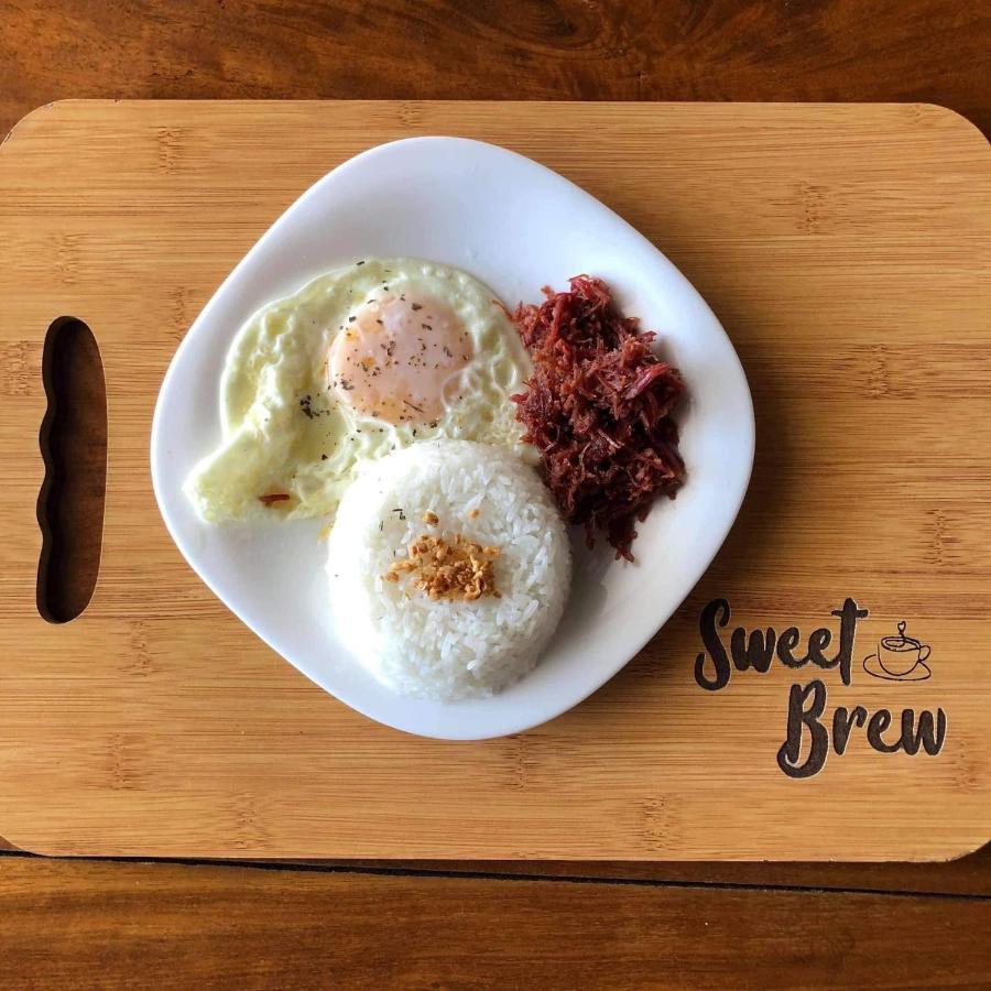 A&E Apartelle 바콜로드 외부 사진